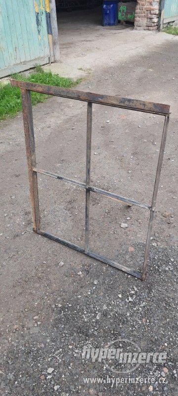 Tovární okno 3f - foto 2