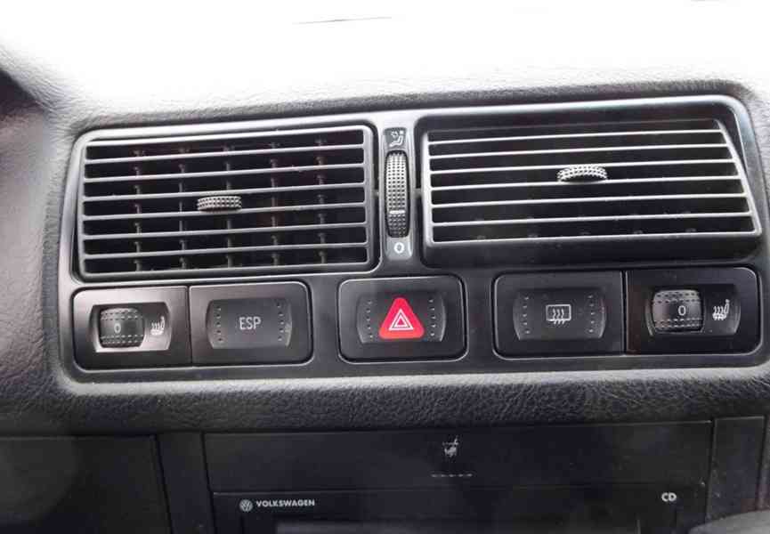 VW Golf 1.9 TDI Variant r.v.2000 STK1/2028 - foto 11