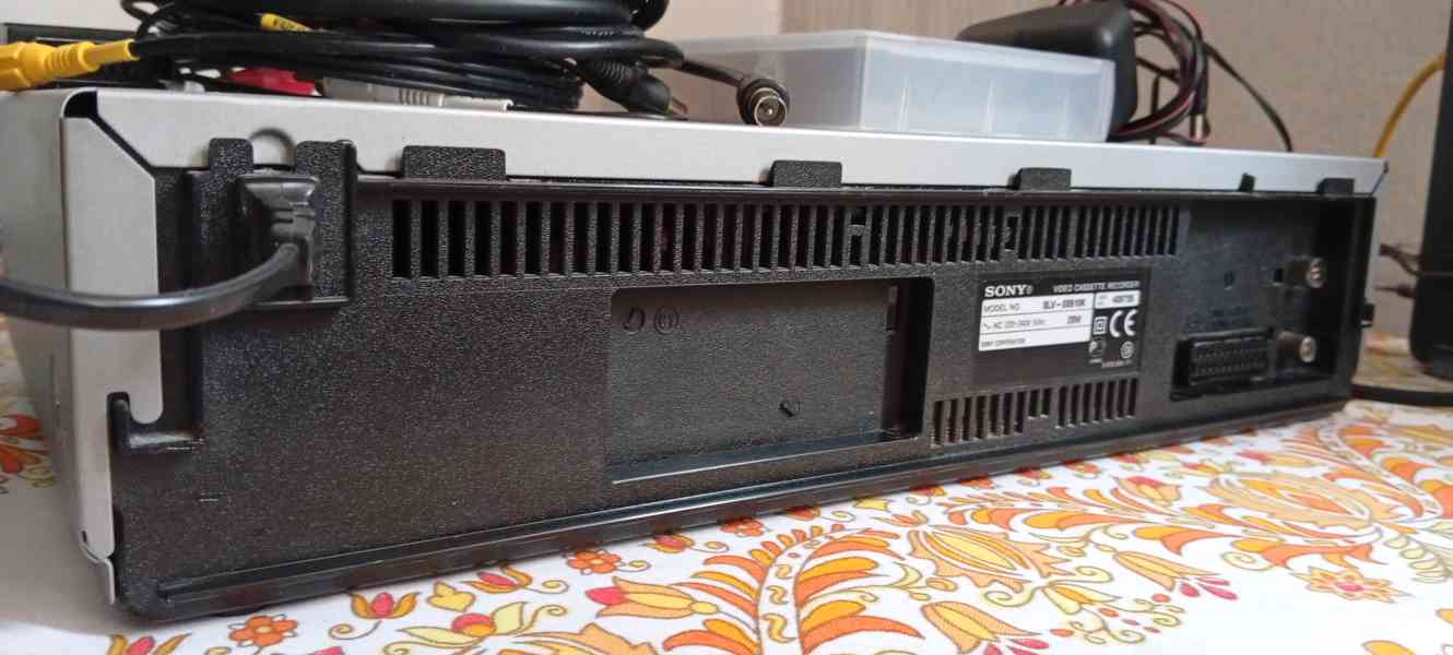 Sony videorekordér VHS - foto 3