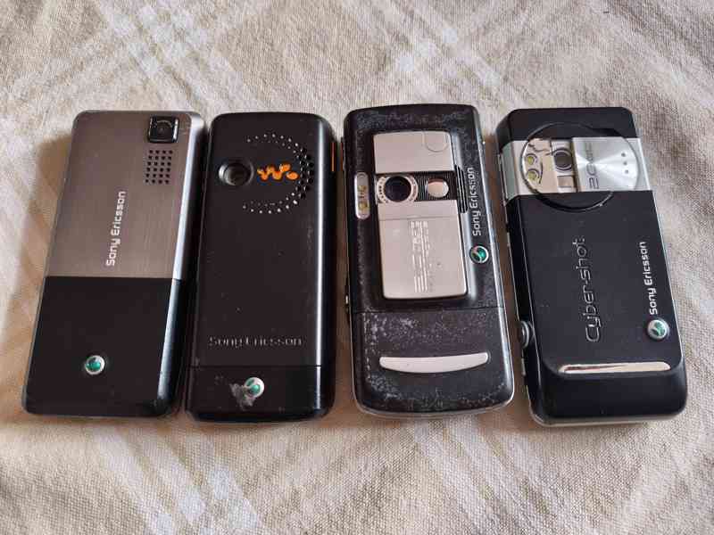 Mobilní tlačítkové telefony Sony Ericsson č.1 - foto 6
