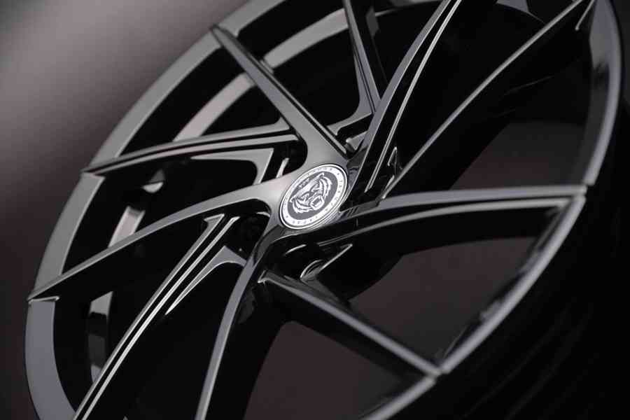 Nové 18" 114,3 Yakuza Japan Jokohama black - foto 2