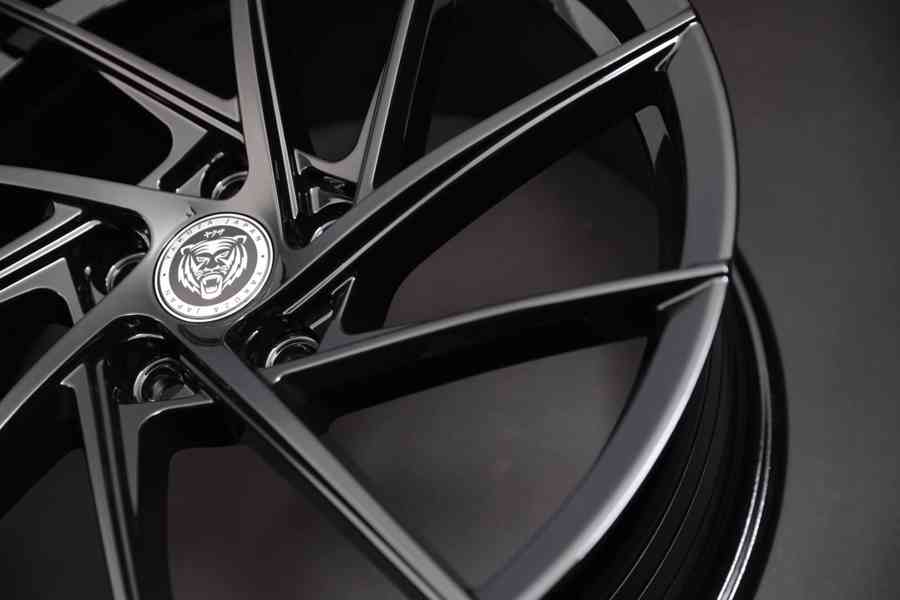 Nové 18" 114,3 Yakuza Japan Jokohama black - foto 3