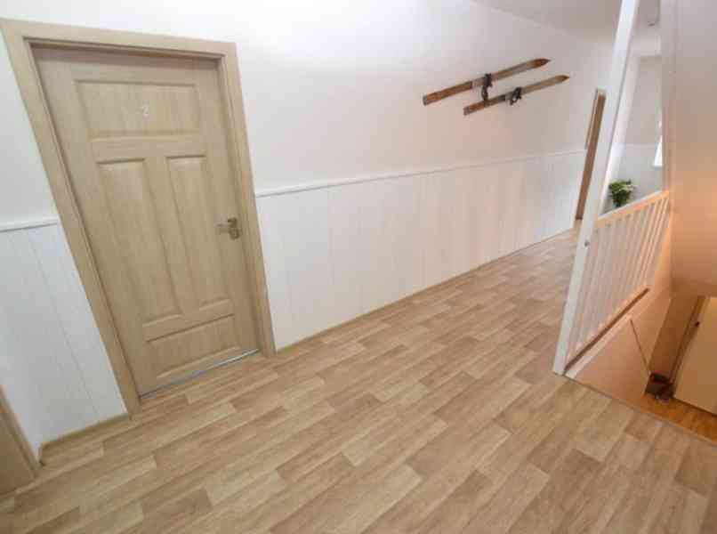 Zrekonstruovaná výdělečná nemovitost pro 33 osob u Klínovce - foto 4