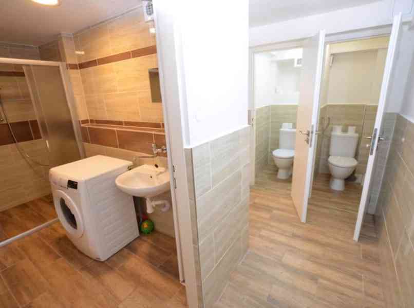 Zrekonstruovaná výdělečná nemovitost pro 33 osob u Klínovce - foto 32