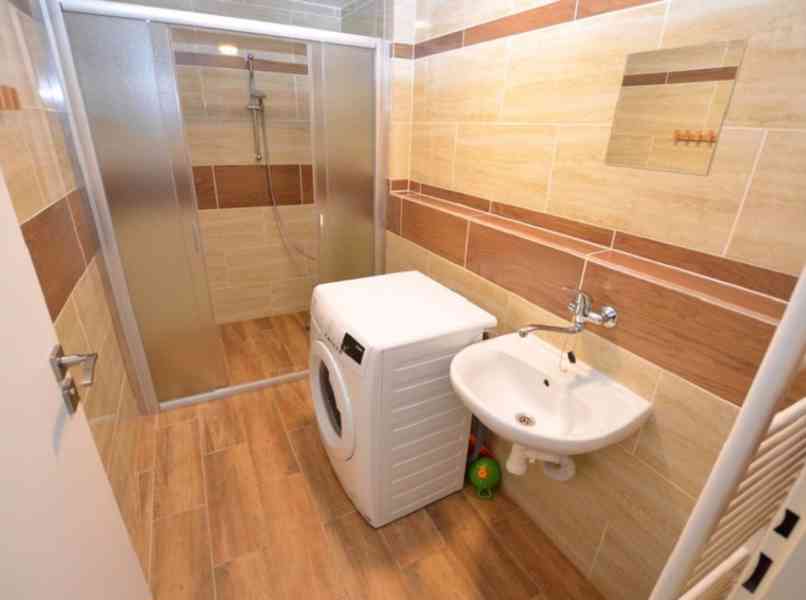 Zrekonstruovaná výdělečná nemovitost pro 33 osob u Klínovce - foto 31