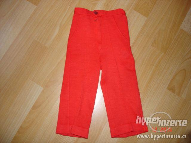 kalhoty červené vel.cca 80 JAKO NOVÉ - foto 1
