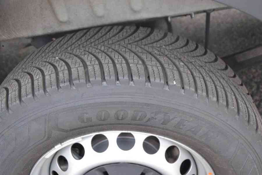 Mercedes-Benz Sprinter 317 CDI XL výbava 22.000 km - foto 18