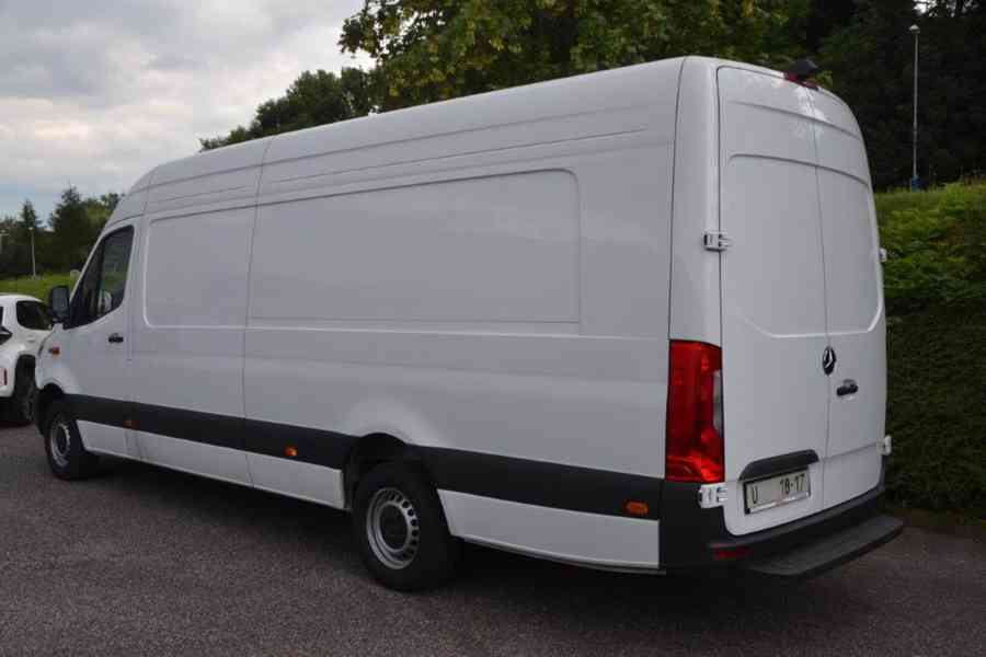Mercedes-Benz Sprinter 317 CDI XL výbava 22.000 km - foto 4