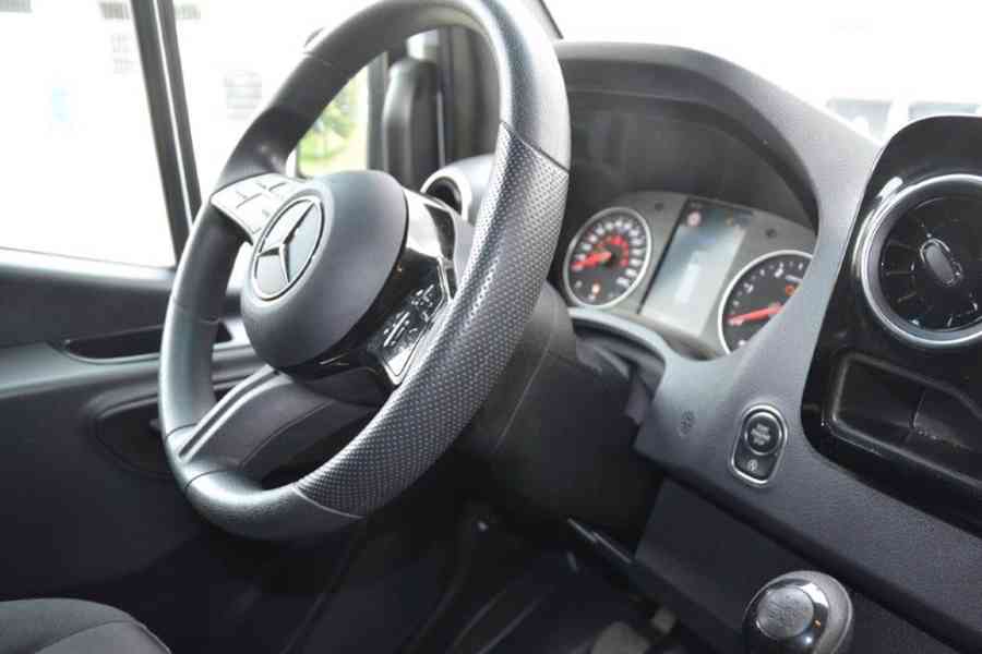Mercedes-Benz Sprinter 317 CDI XL výbava 22.000 km - foto 14