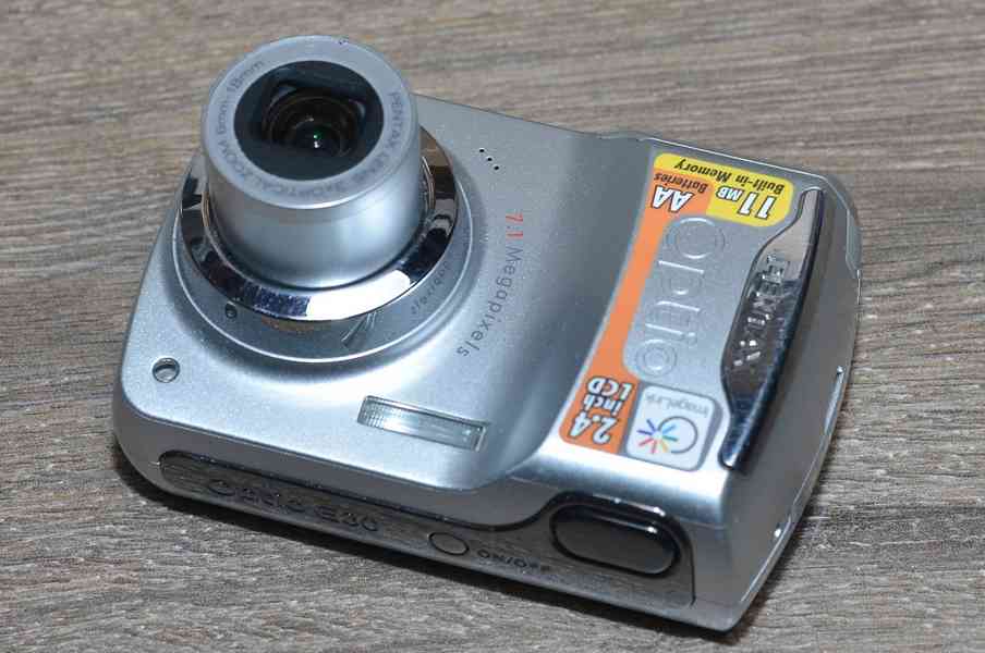 PENTAX Lens Optio E30 **7.1 MPix CCD* retro digi - foto 4