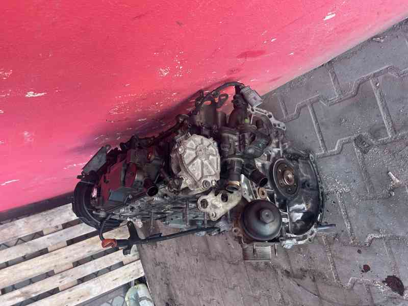 Motor 1,6 HDI 8V 9H06 Peugeot Citroen Ford 9HP 9HN - foto 3