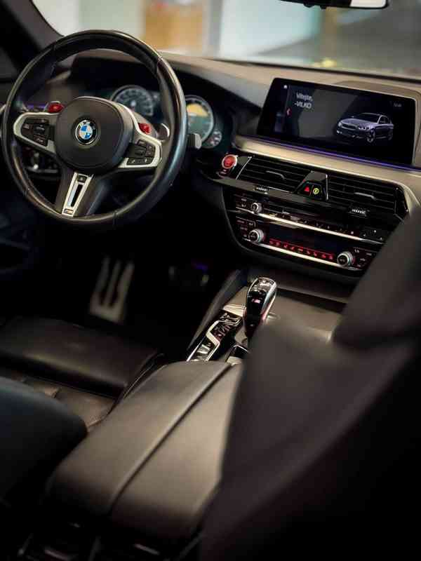 BMW M5 Competetion X drive Akrap. - foto 6