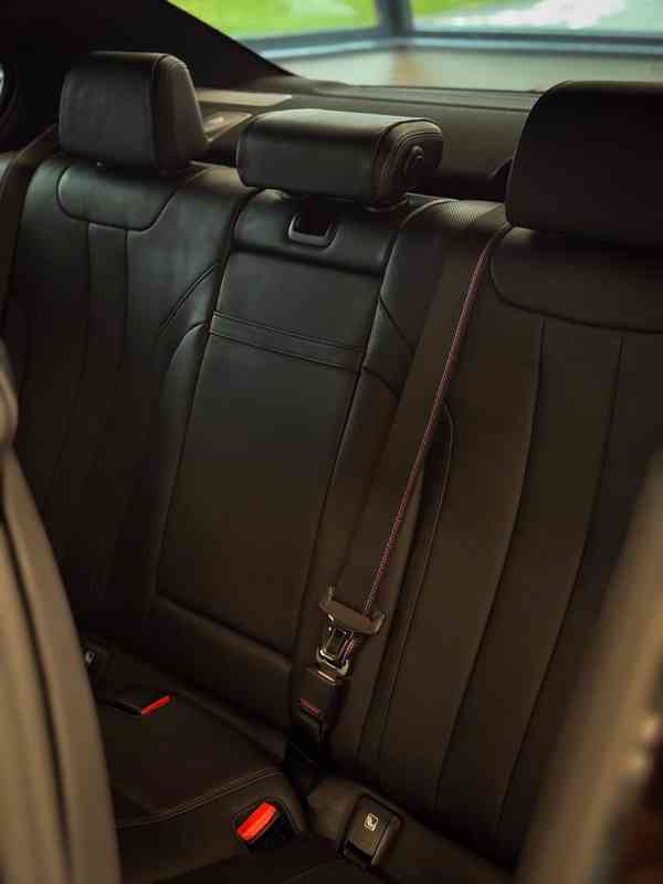 BMW M5 Competetion X drive Akrap. - foto 9