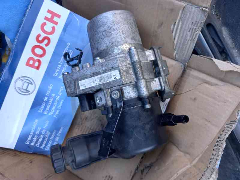  Peugeot 508 r.v. 2016  chromované lišty skel  devří, elektr - foto 2