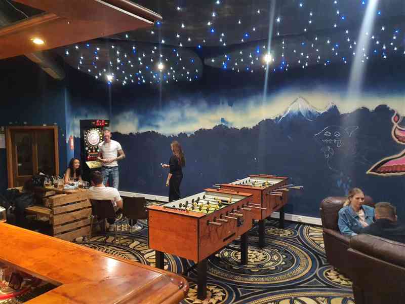 PŘENECHÁNÍ NÁJMU - ZAVEDENÝ BAR V LETŇANECH - foto 8