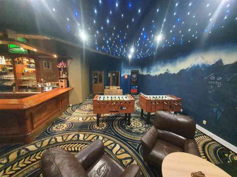 PŘENECHÁNÍ NÁJMU - ZAVEDENÝ BAR V LETŇANECH - foto 5