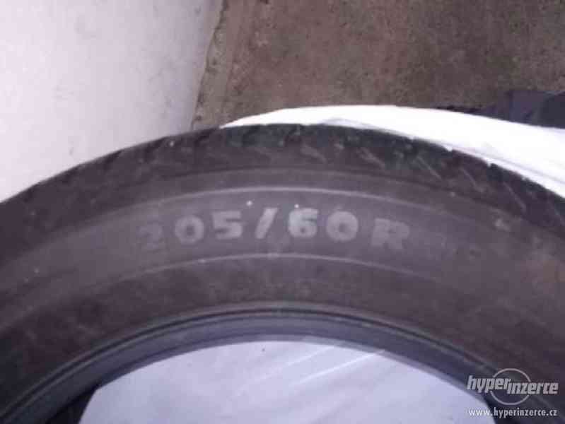 Zimní pneumatiky Michelin 205/60 R16 5-6mm profil - foto 2