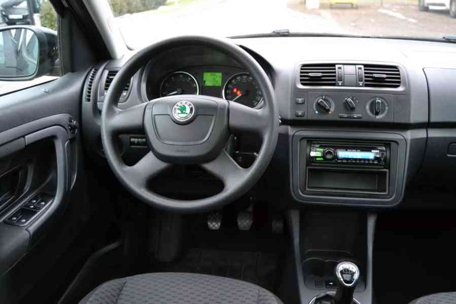 Škoda Roomster 1.2 TSI Style Panorama facelift - foto 8
