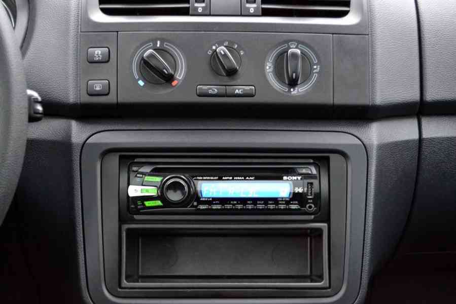 Škoda Roomster 1.2 TSI Style Panorama facelift - foto 9