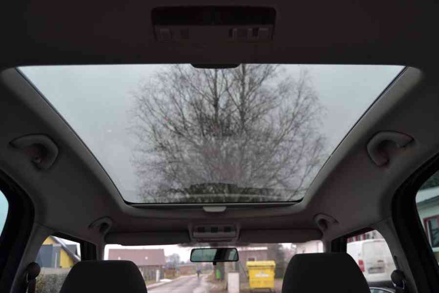 Škoda Roomster 1.2 TSI Style Panorama facelift - foto 15