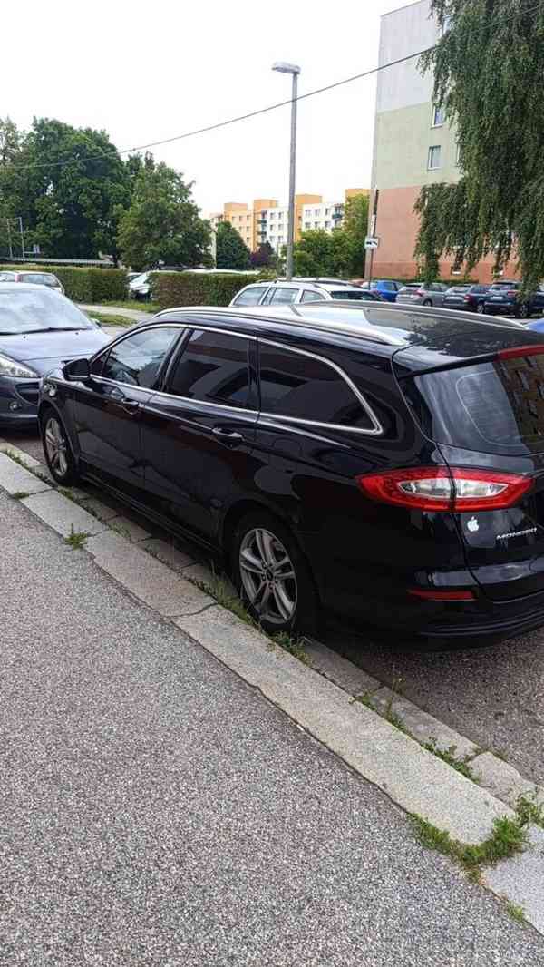 Ford Mondeo 2,0 - foto 8