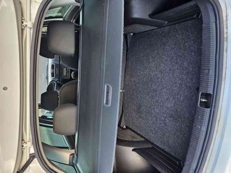 Škoda Fabia Combi II 1.6 16V 77kw r.v.2009 výbava Elegance - foto 11