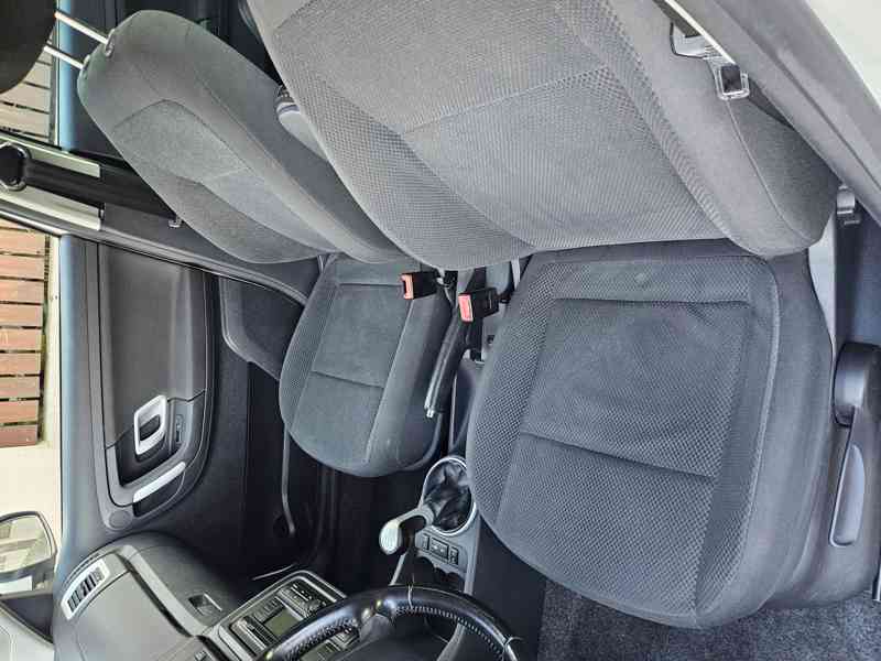 Škoda Fabia Combi II 1.6 16V 77kw r.v.2009 výbava Elegance - foto 9