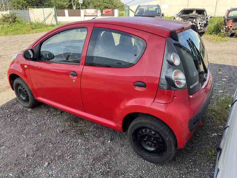 Citroen C1 1,0i 50KW 1KR prodám náhradní díly - foto 3