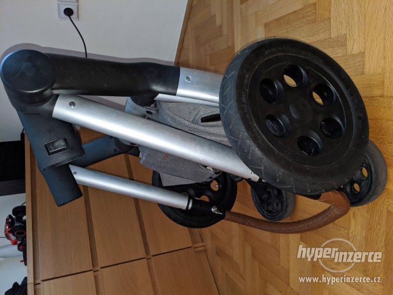 Trojkombinace: Joolz Day Gris + vajíčko Cybex Aton - foto 2
