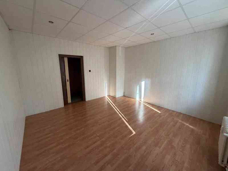 Pronájem bytu 3+1 94 m² - foto 6