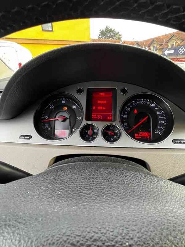 Volkswagen Passat 2,0   b6 - TDI CBBB - foto 8