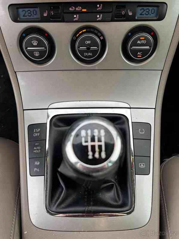 Volkswagen Passat 2,0   b6 - TDI CBBB - foto 6