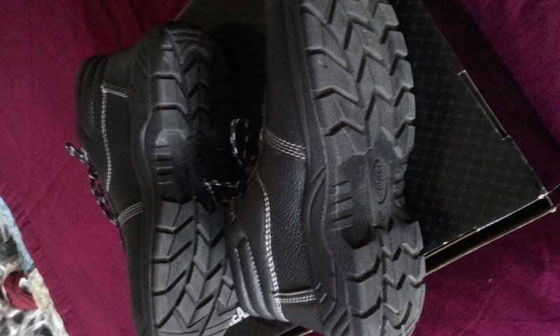 Boty pracovní CXS vysoké č.45 - foto 8