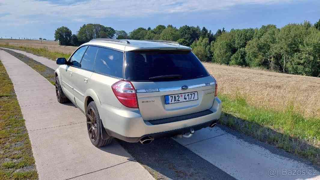 Subaru Outback 3,0   H6 SI-Drive 180kw - foto 13