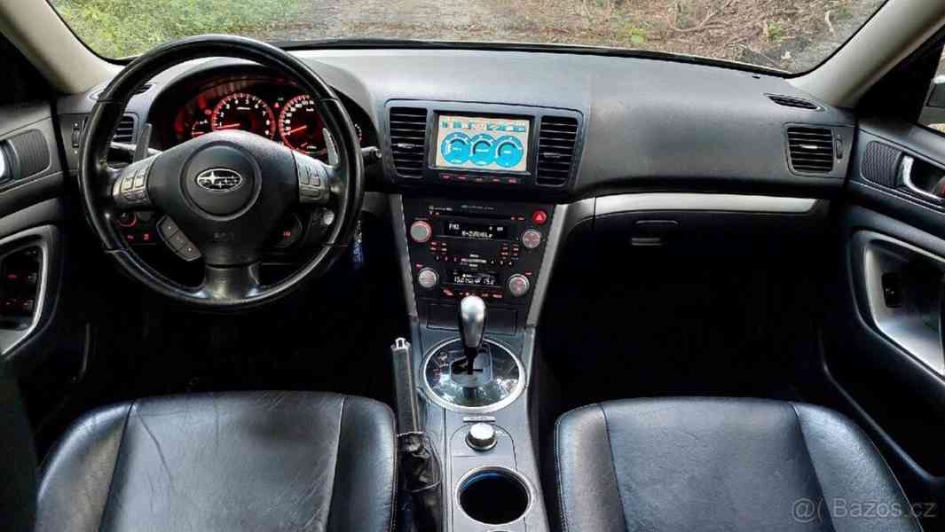 Subaru Outback 3,0   H6 SI-Drive 180kw - foto 15