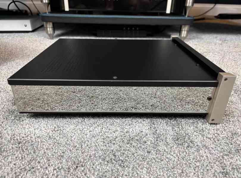 McIntosh MP100 Phono Preamplifier - foto 2