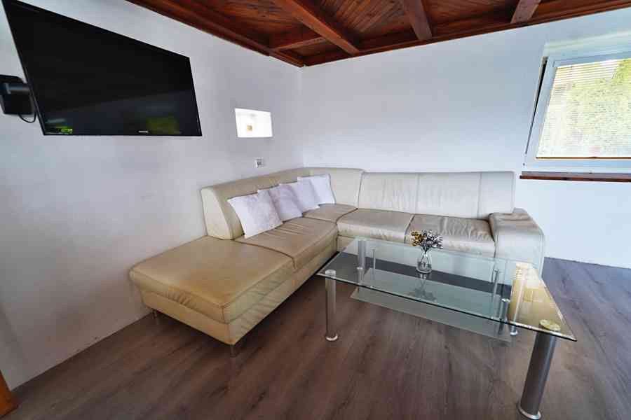 Zděná chata Butov u Přehrady Hracholusky - foto 12