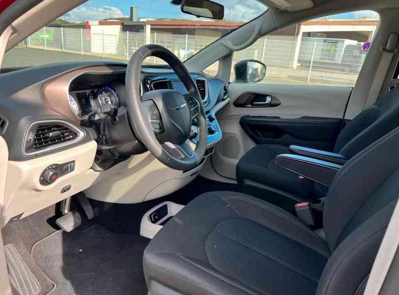 Chrysler Pacifica Touring L 3,6i V6 214kw - foto 9