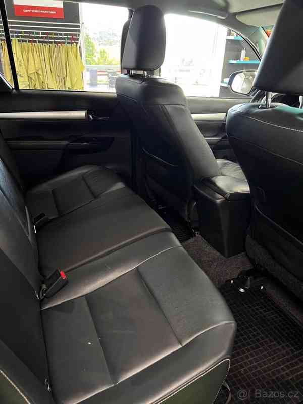 Toyota Hilux 2,4   D AT 2018 /Odpočet DPH/ - foto 4