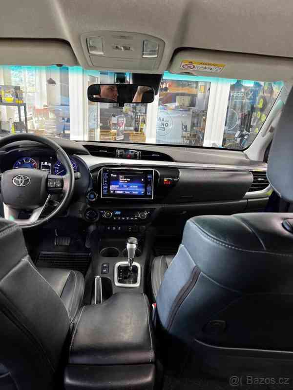 Toyota Hilux 2,4   D AT 2018 /Odpočet DPH/ - foto 3
