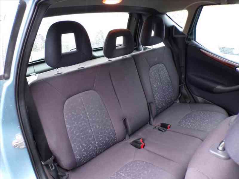 Mercedes-Benz I 1,6 ELEGANCE,AUTOMAT - foto 11