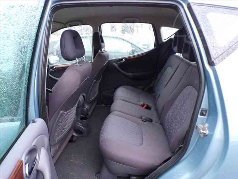 Mercedes-Benz I 1,6 ELEGANCE,AUTOMAT - foto 9