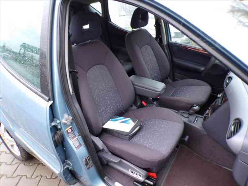 Mercedes-Benz I 1,6 ELEGANCE,AUTOMAT - foto 13