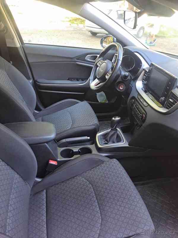 Kia Ceed 1,5 T-GDI -118kw, benzín, Spin - foto 8