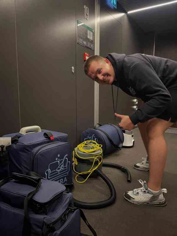 Profesionální čištění sedaček a matrací Praha–Ultra Cleaning - foto 2