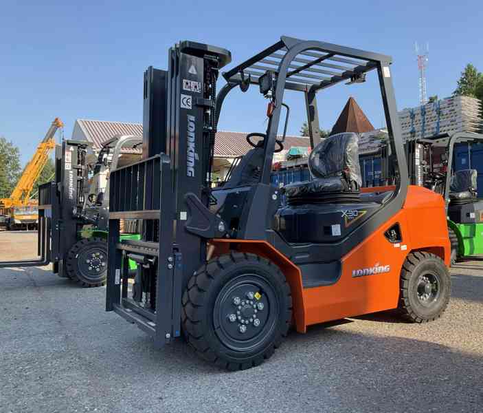 Vysokozdvižný vozík crona CPCD30 - DIESEL - foto 1