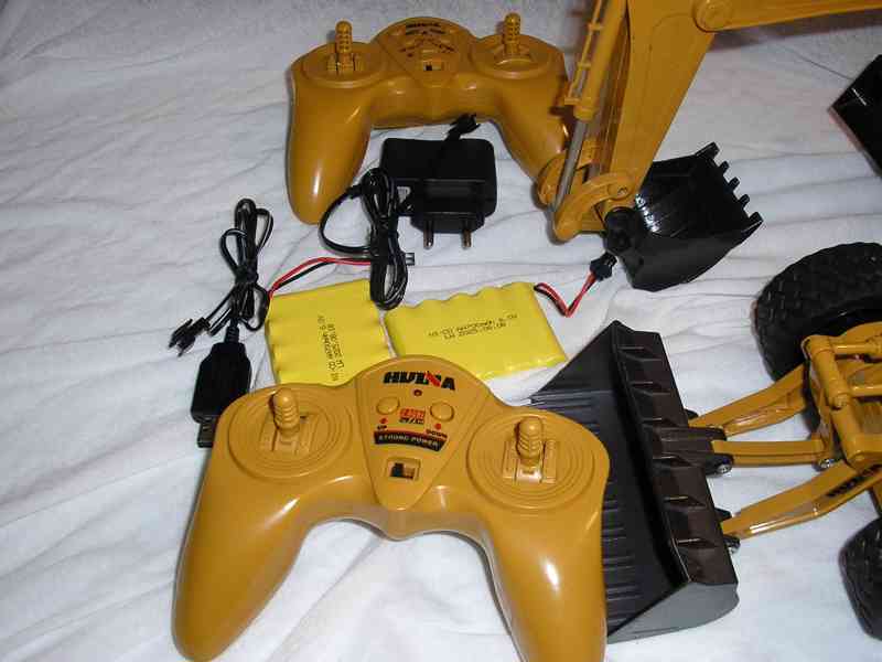 Pásový bagr RC - Nový nepoužitý - foto 15