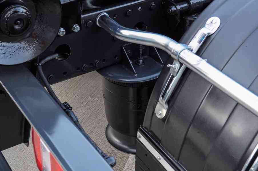 MERCEDES ATEGO 1222 HÁKOVÝ NOSIČ KONTEJNERŮ EURO5 - foto 17