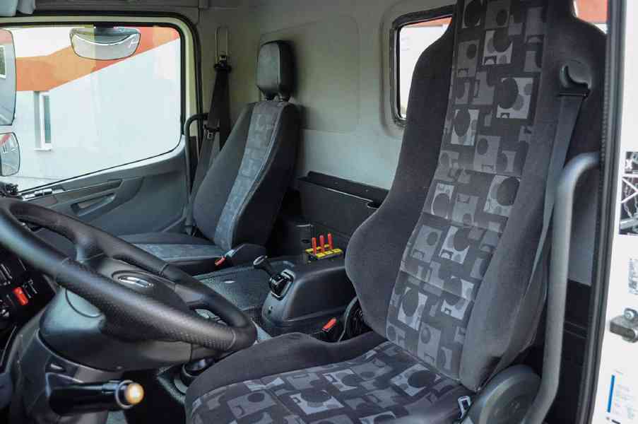 MERCEDES ATEGO 1222 HÁKOVÝ NOSIČ KONTEJNERŮ EURO5 - foto 51