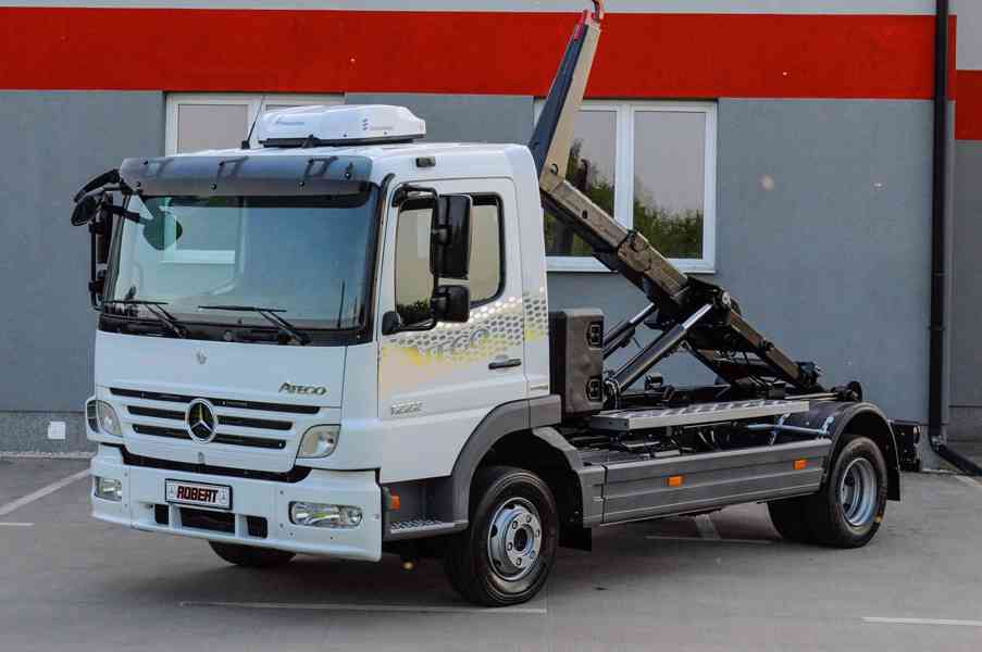 MERCEDES ATEGO 1222 HÁKOVÝ NOSIČ KONTEJNERŮ EURO5 - foto 79